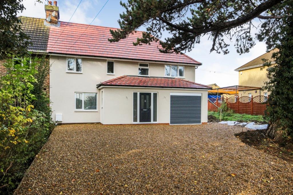 Extensions in Bedford<br />
